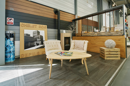 Spécialiste des matériaux bois pour l'aménagement et la construction à Guérande (44). N'hésitez pas à venir visiter notre showroom.