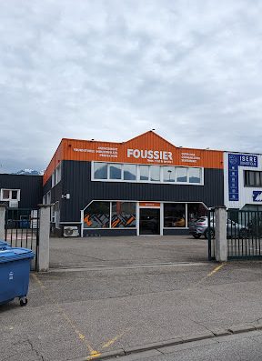 Retrouvez les produits de la quincaillerie professionnelle Foussier près de chez vous : serrurerie